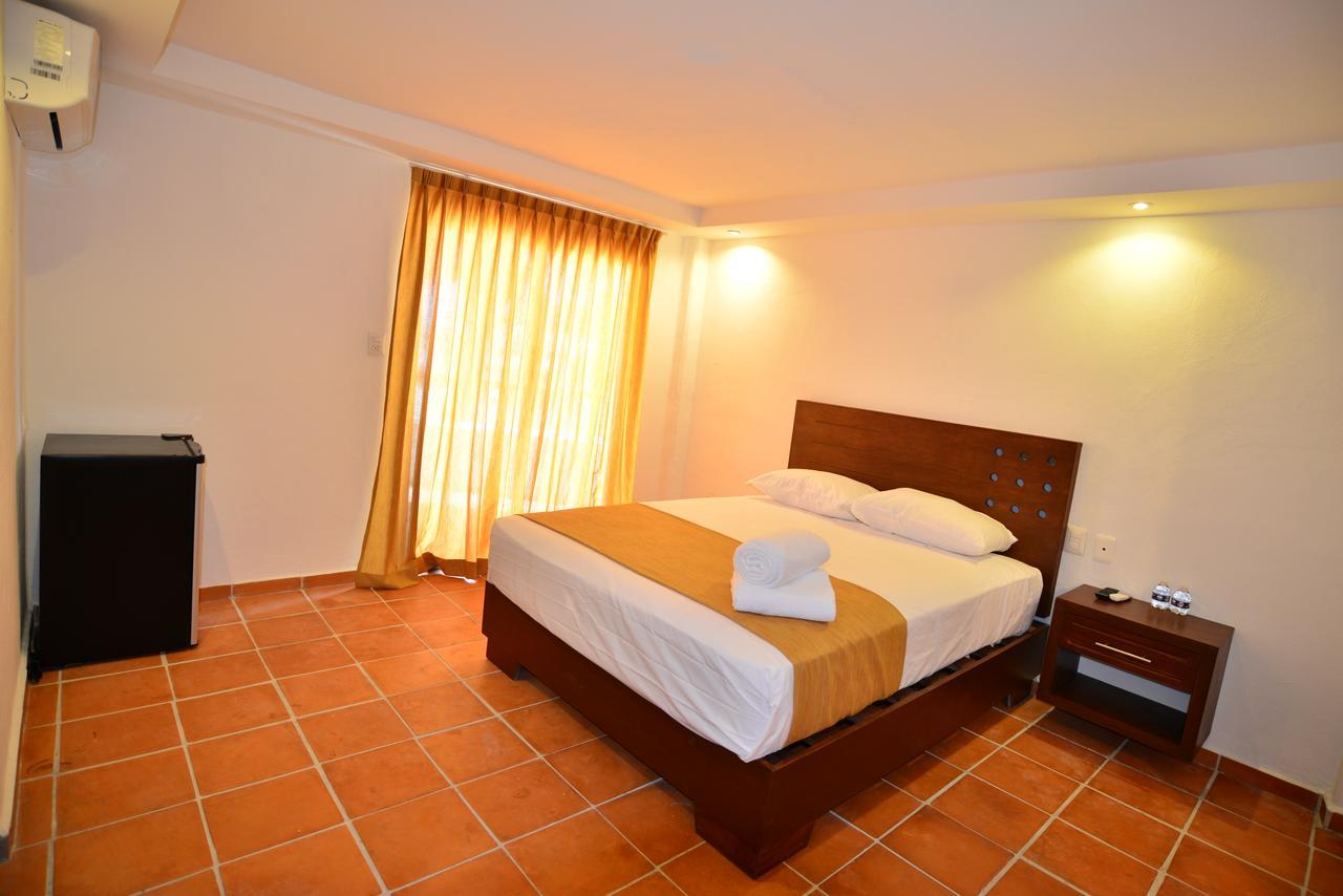 Hotel Rio Lagartos Exterior photo